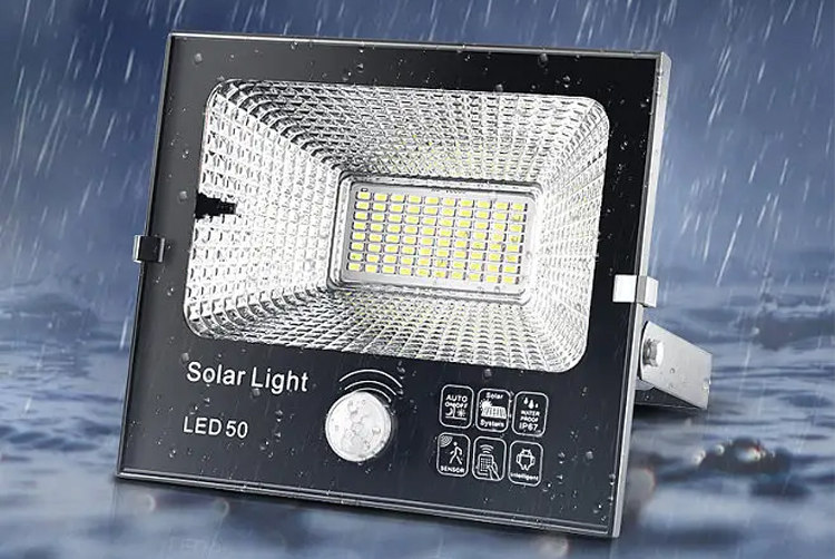 How long is the supply time of floodlights?